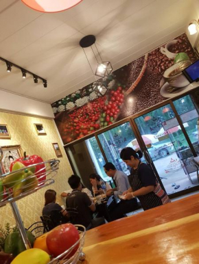 Amaretto Hostel